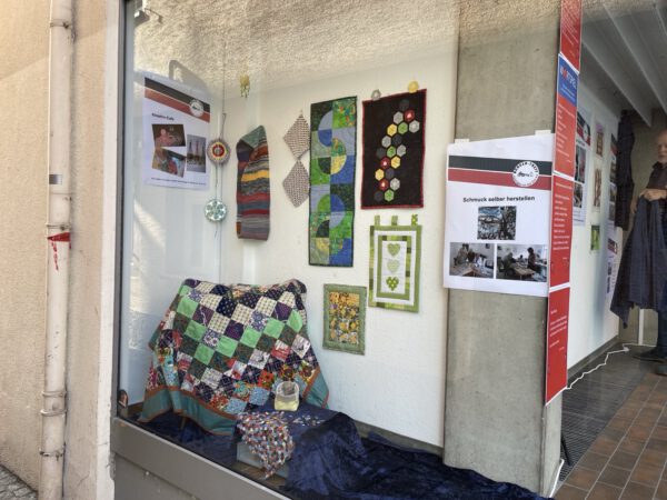 Rechtzeitig zum verkaufsoffenen Sonntag im Oktober haben wir die Möglichkeit genutzt, uns im (Stadt-)Kern von Vaihingen zu präsentieren